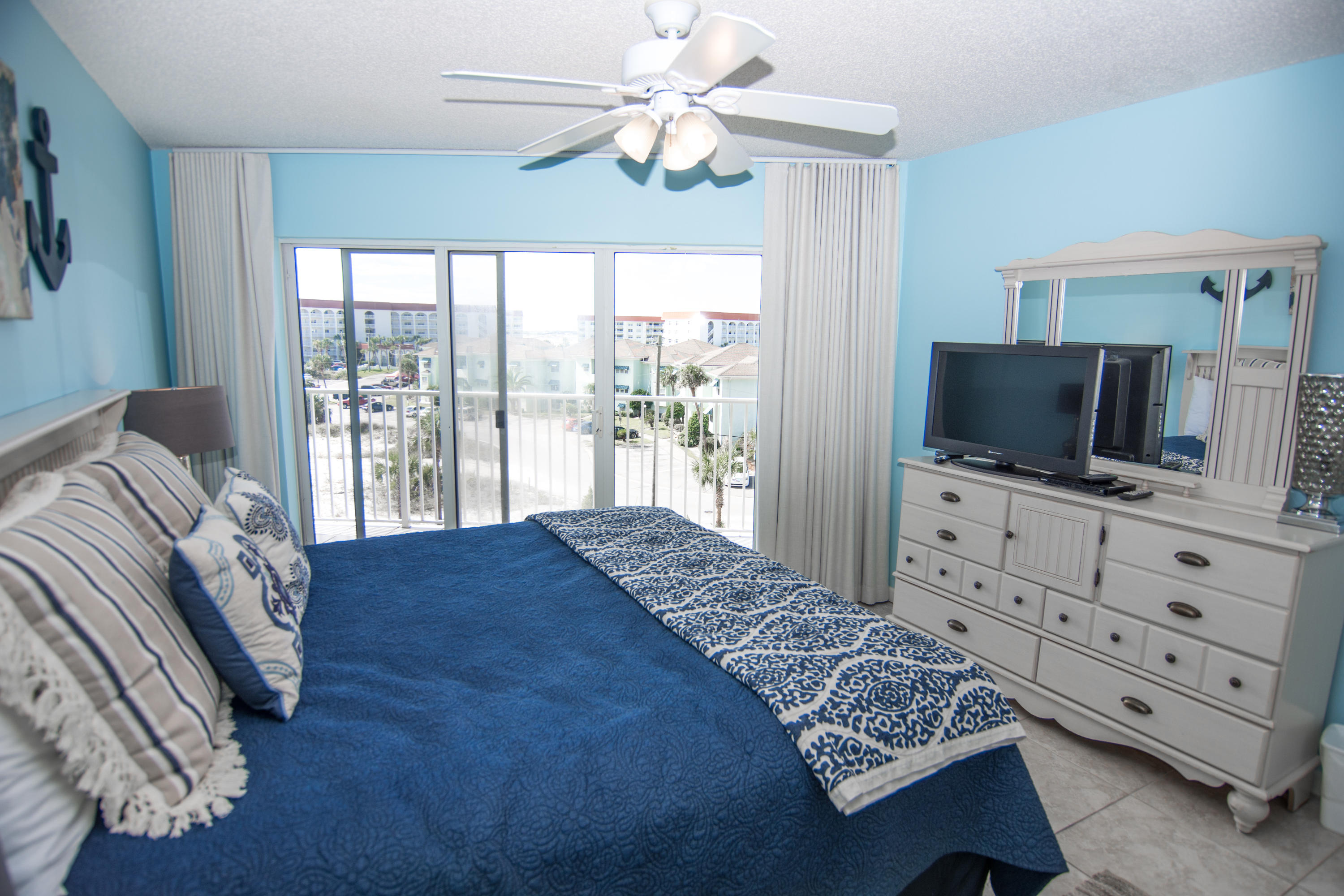 SEACREST CONDOMINIUMS - Residential