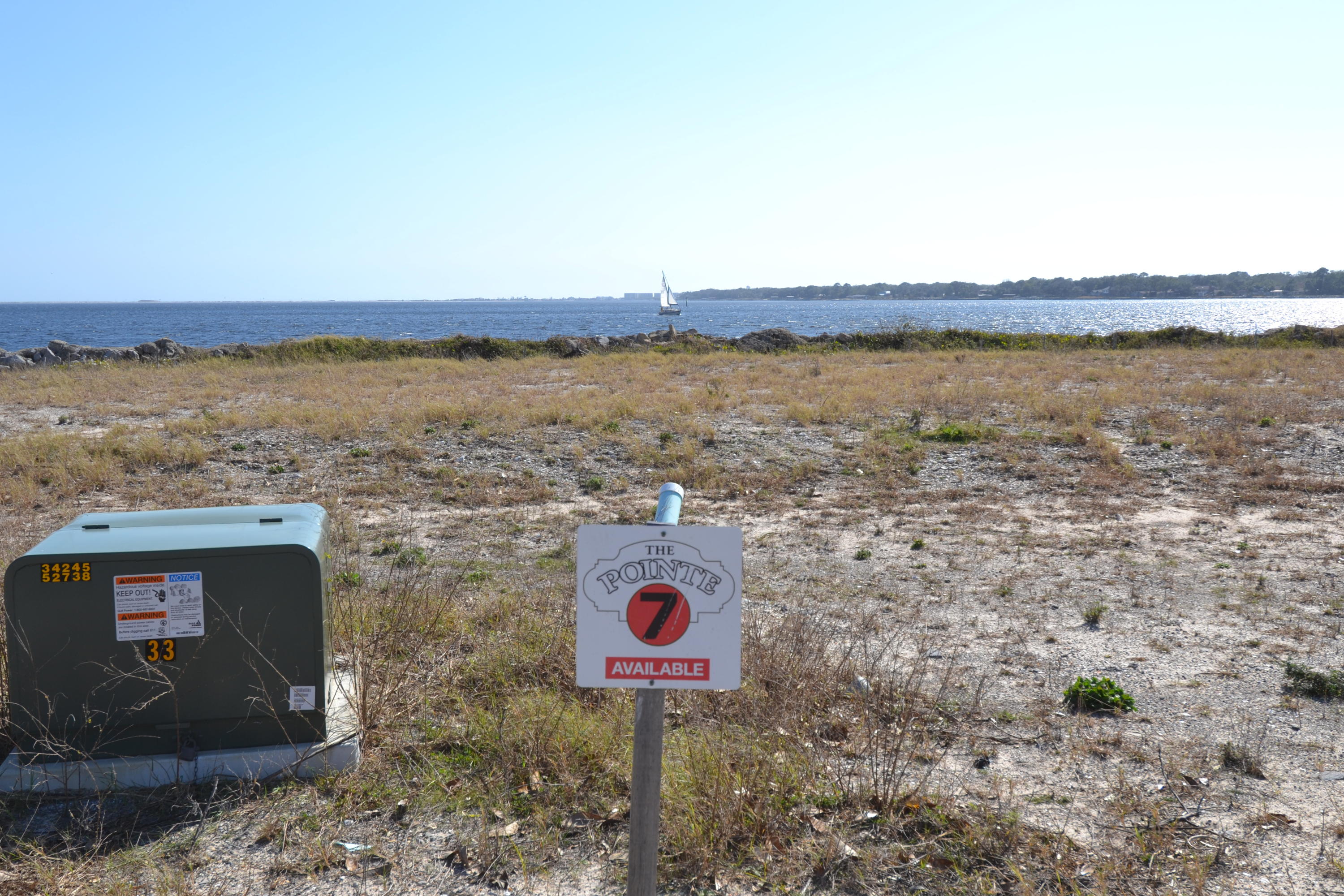 The Pointe - Land