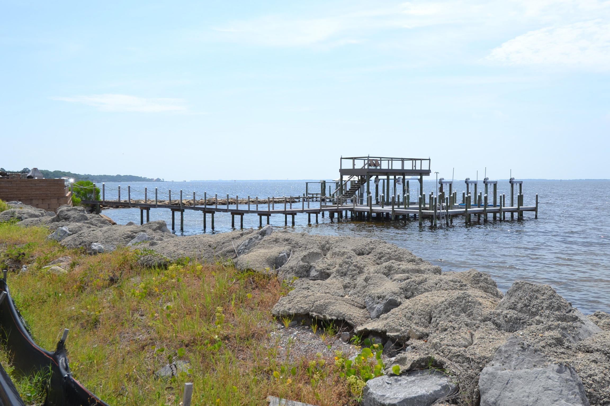 The Pointe - Land