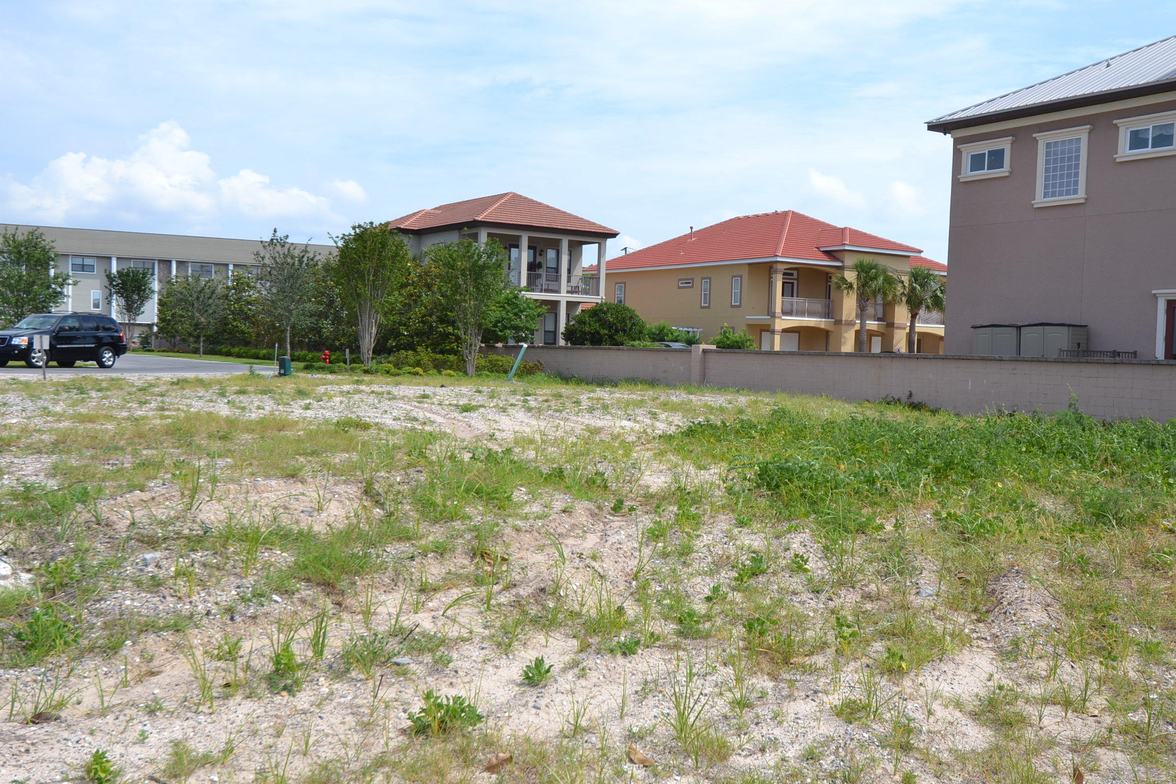 The Pointe - Land