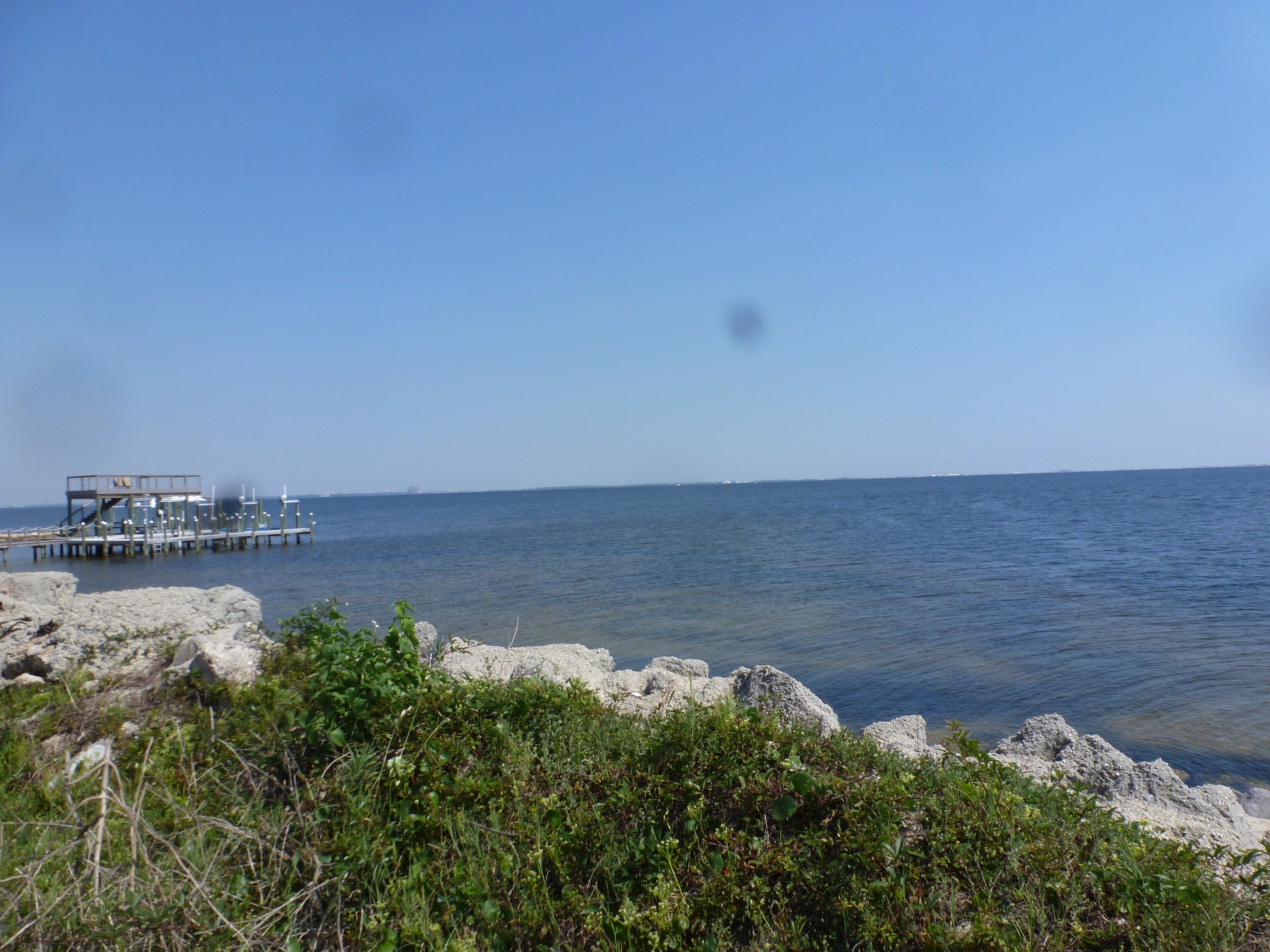 The Pointe - Land