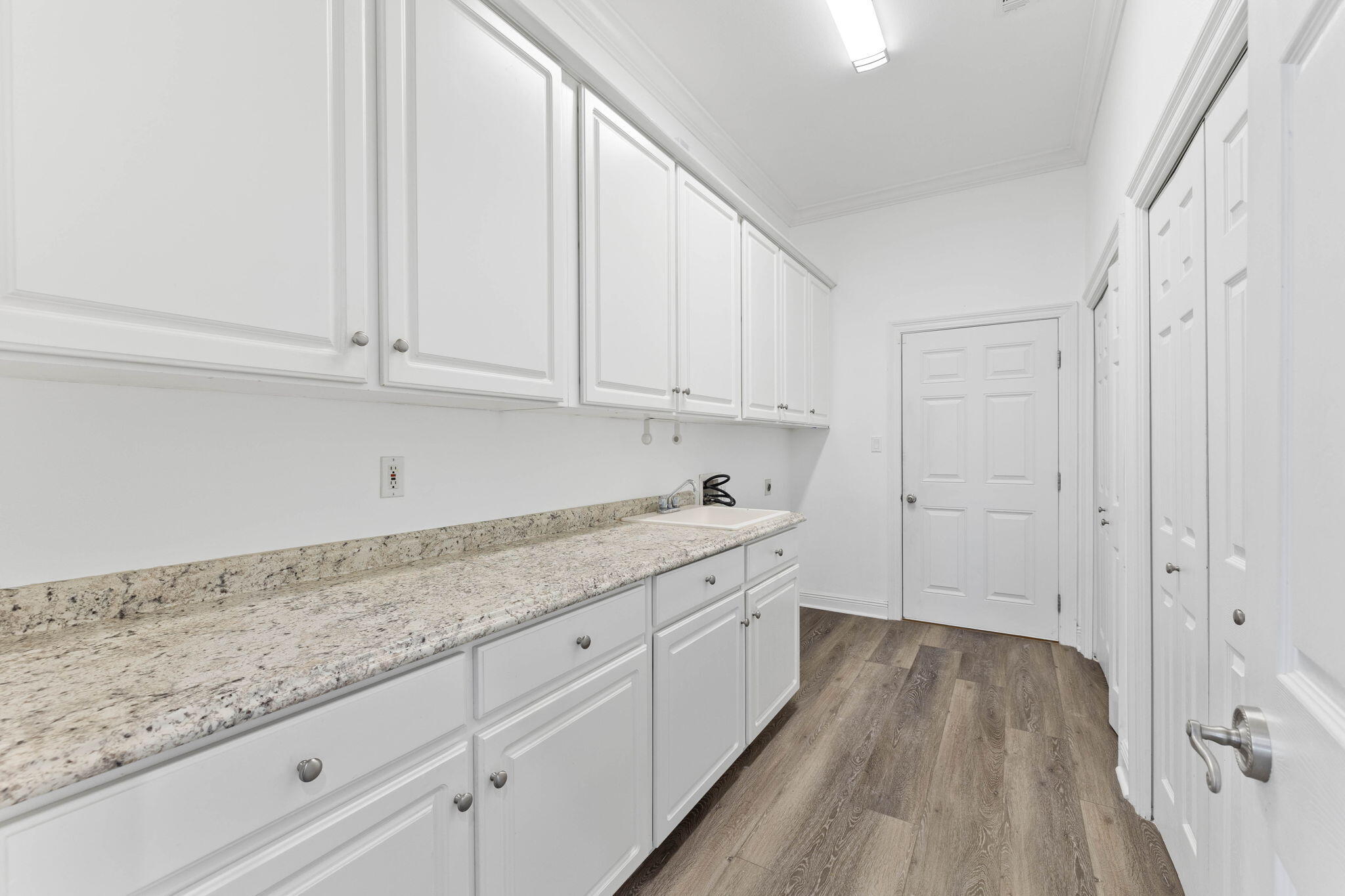 Grand Cove in Driftwood Estates - Residential