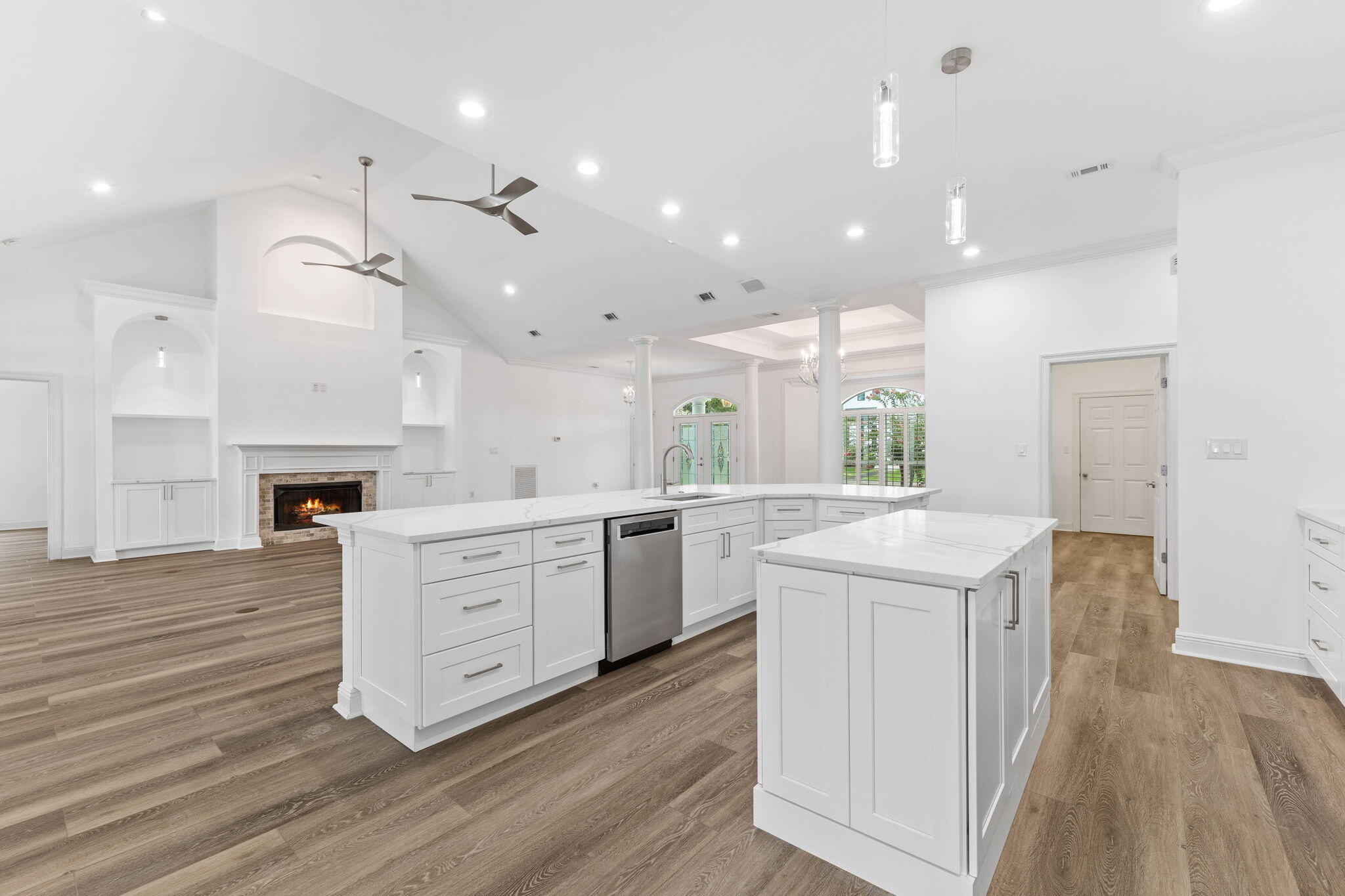 Grand Cove in Driftwood Estates - Residential