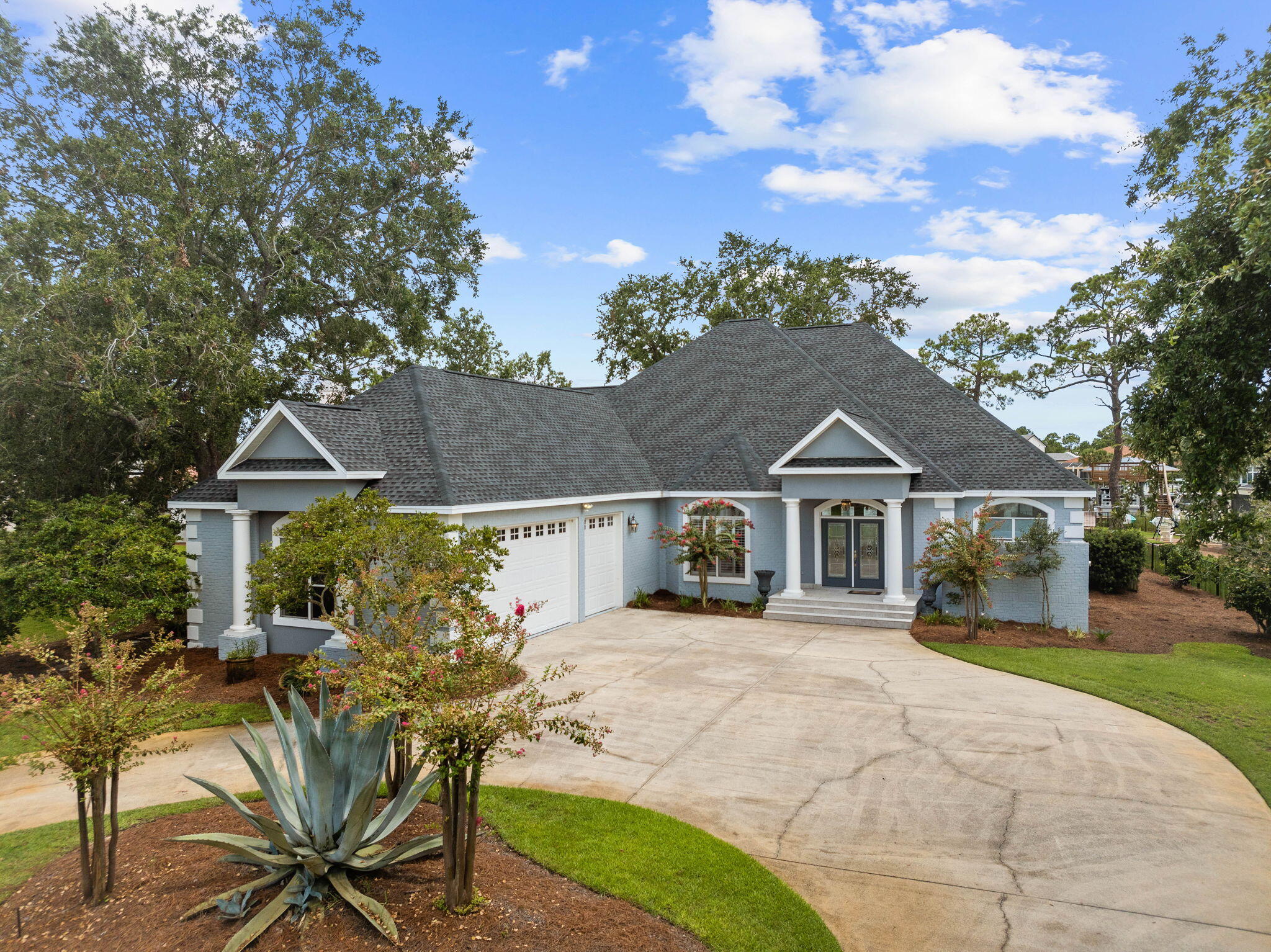 Grand Cove in Driftwood Estates - Residential