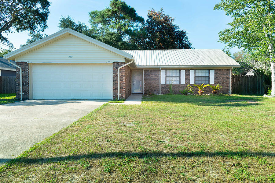 OAKRIDGE MANOR - Residential Lease