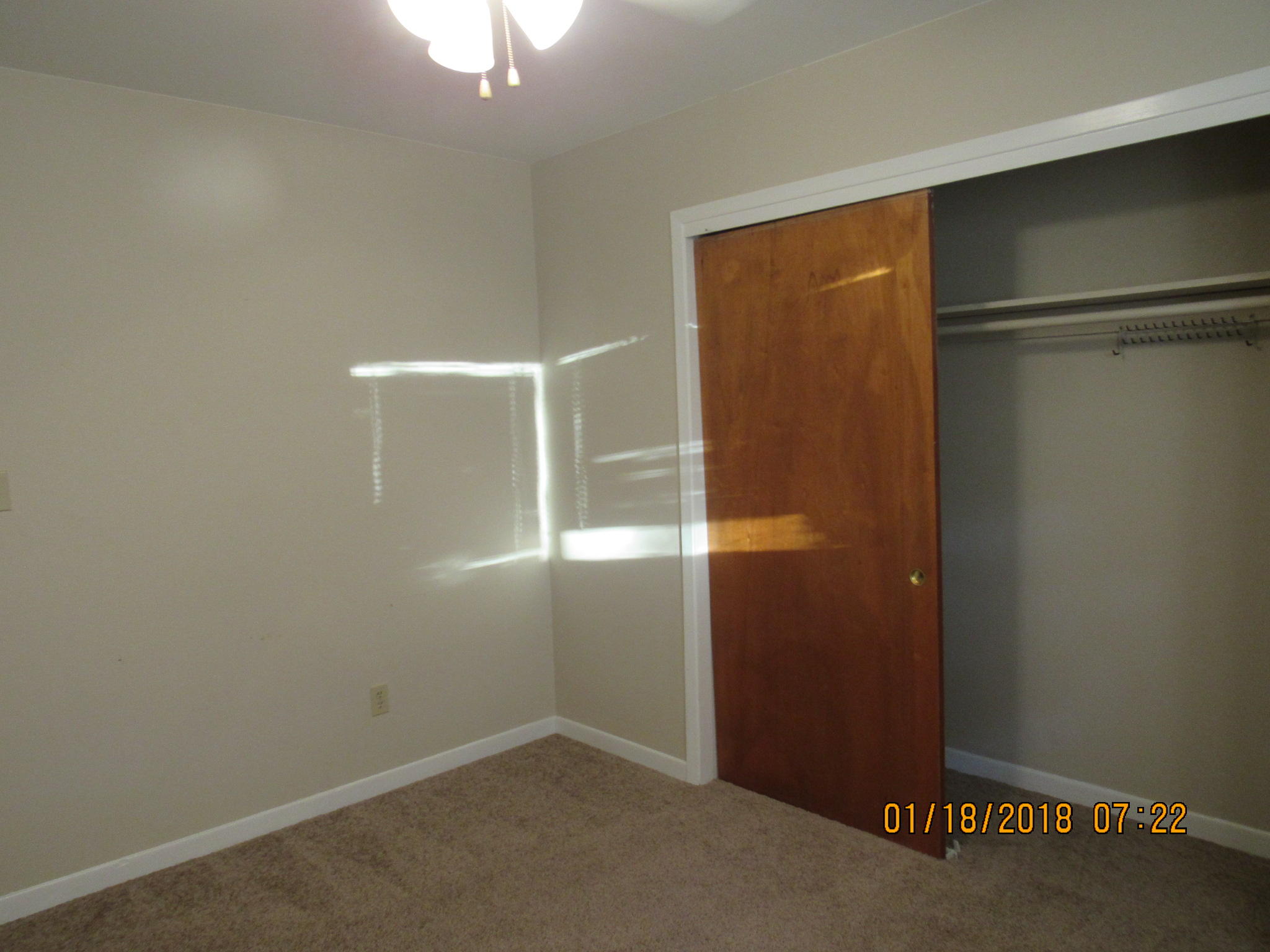 WHISPERING OAKS - Residential Lease