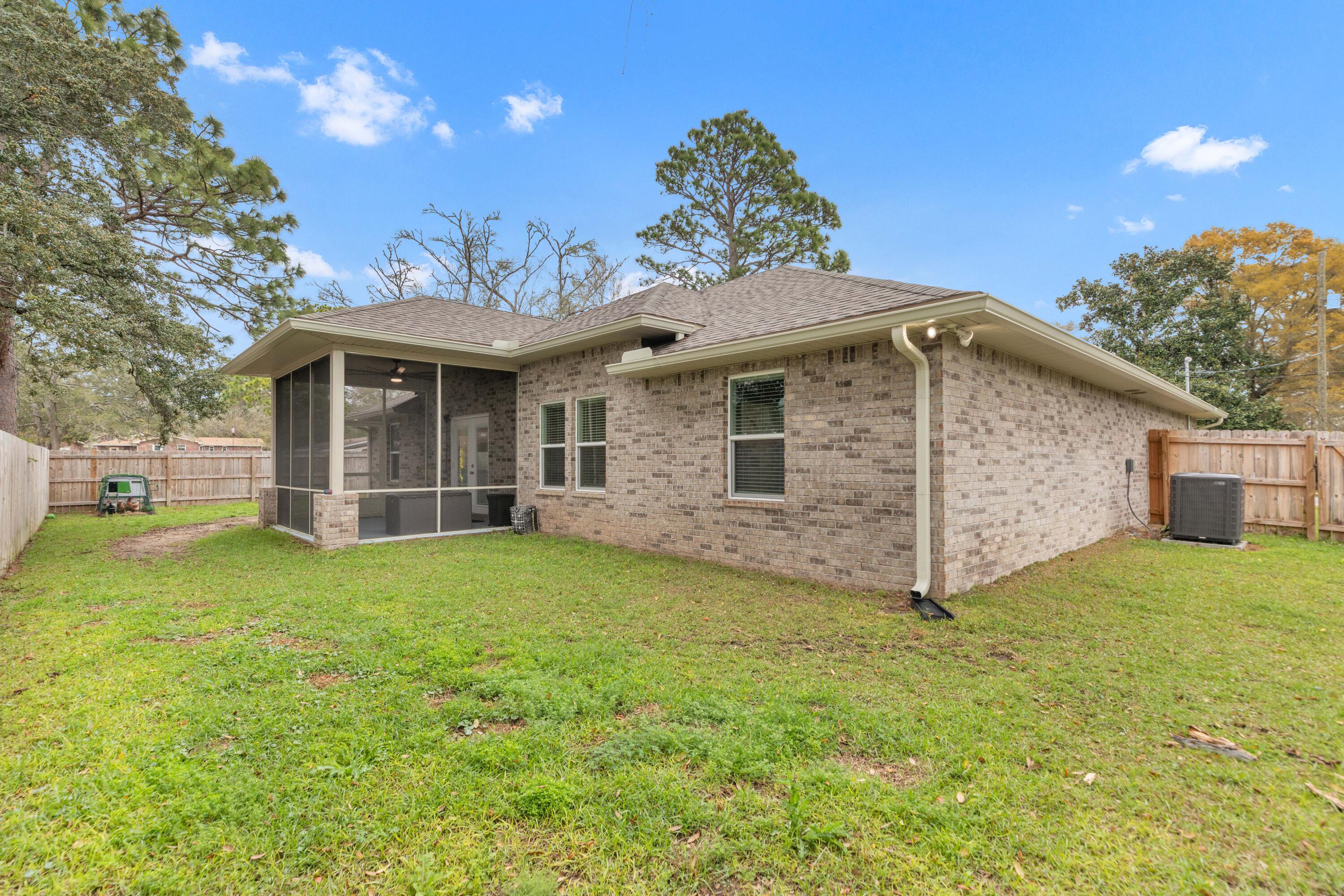 FOREST HEIGHTS - Residential Lease