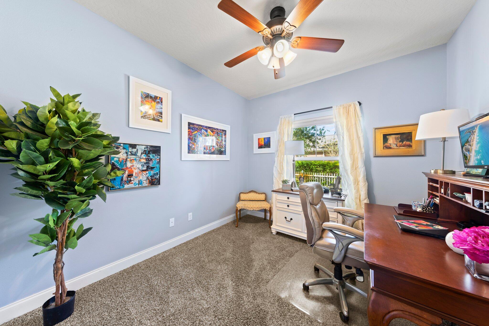 WOODLAND ACRES LOT 5 BLK D - Residential