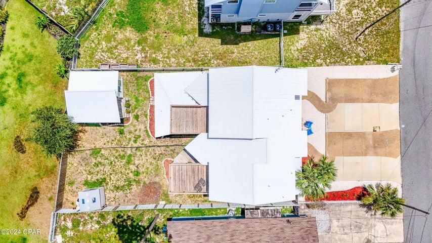 HOLIDAY BEACH UNIT 06 - Residential