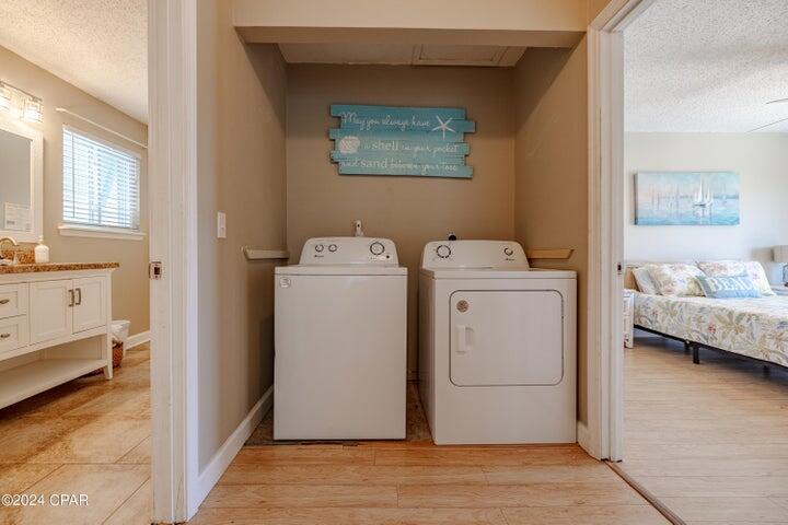 HOLIDAY BEACH UNIT 06 - Residential