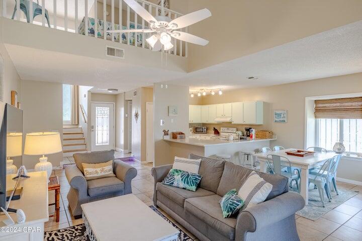 HOLIDAY BEACH UNIT 06 - Residential