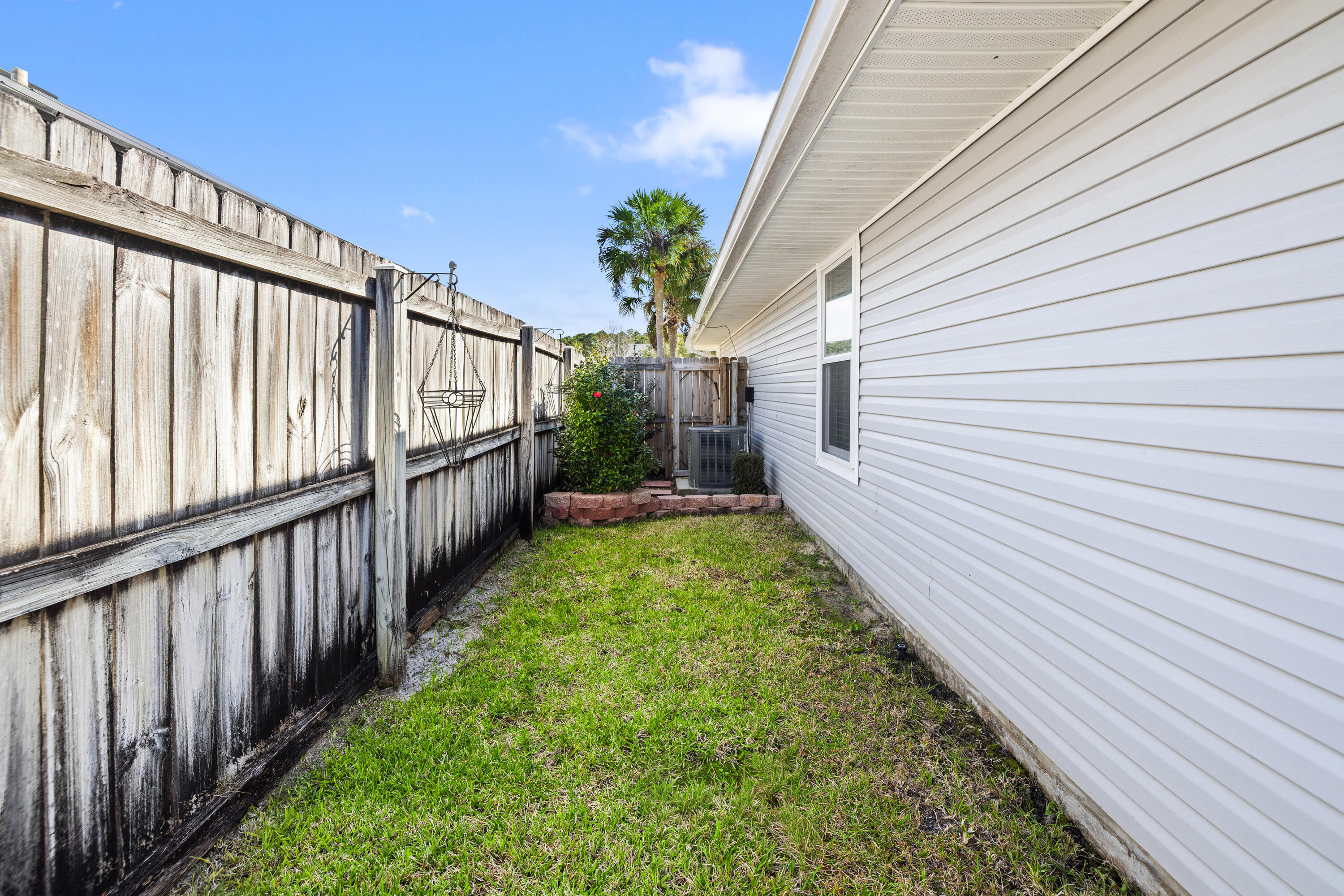 EMERALD VILLAGE S/D - Residential