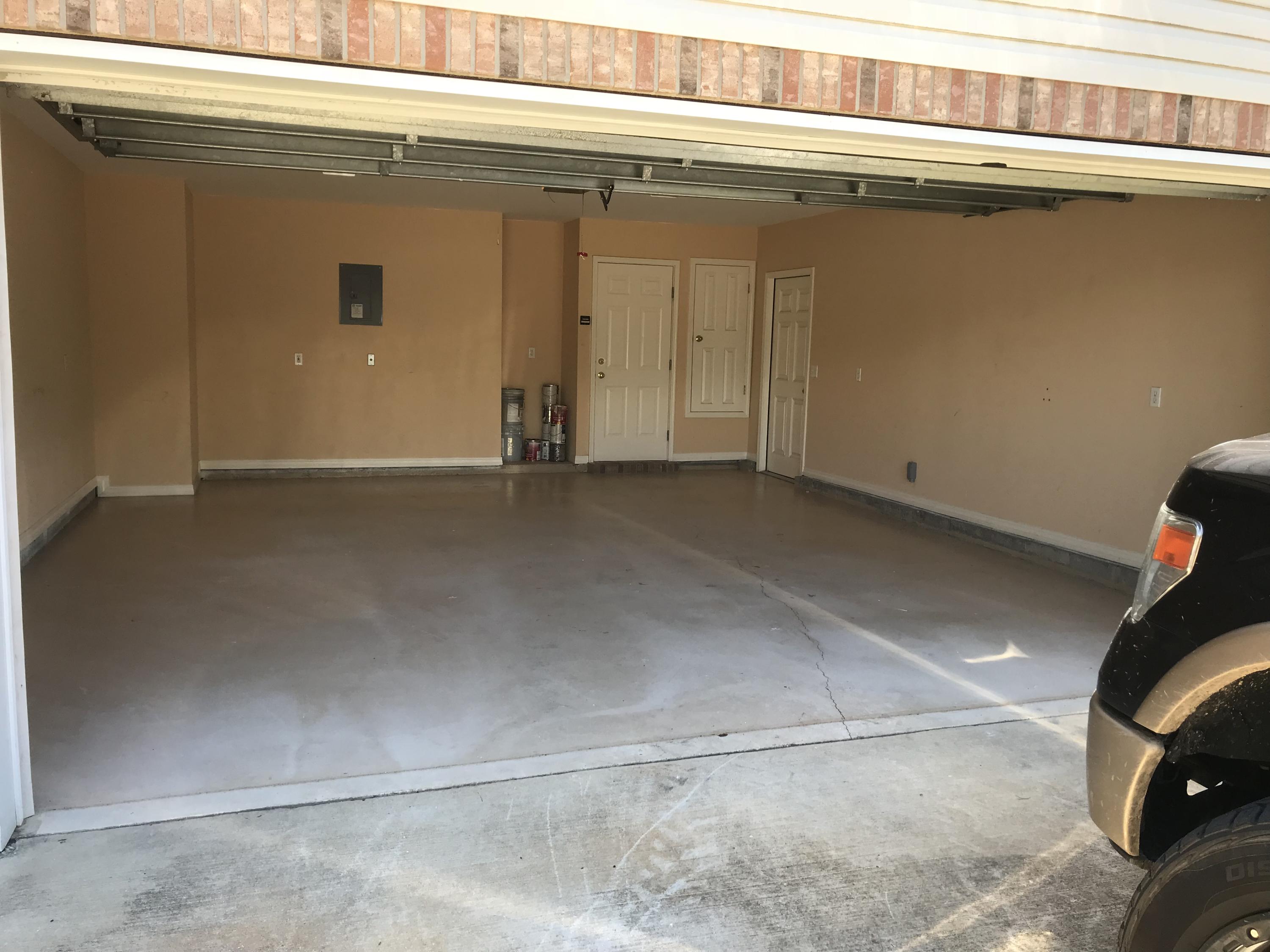 INDIAN TRAIL ESTATES - Residential