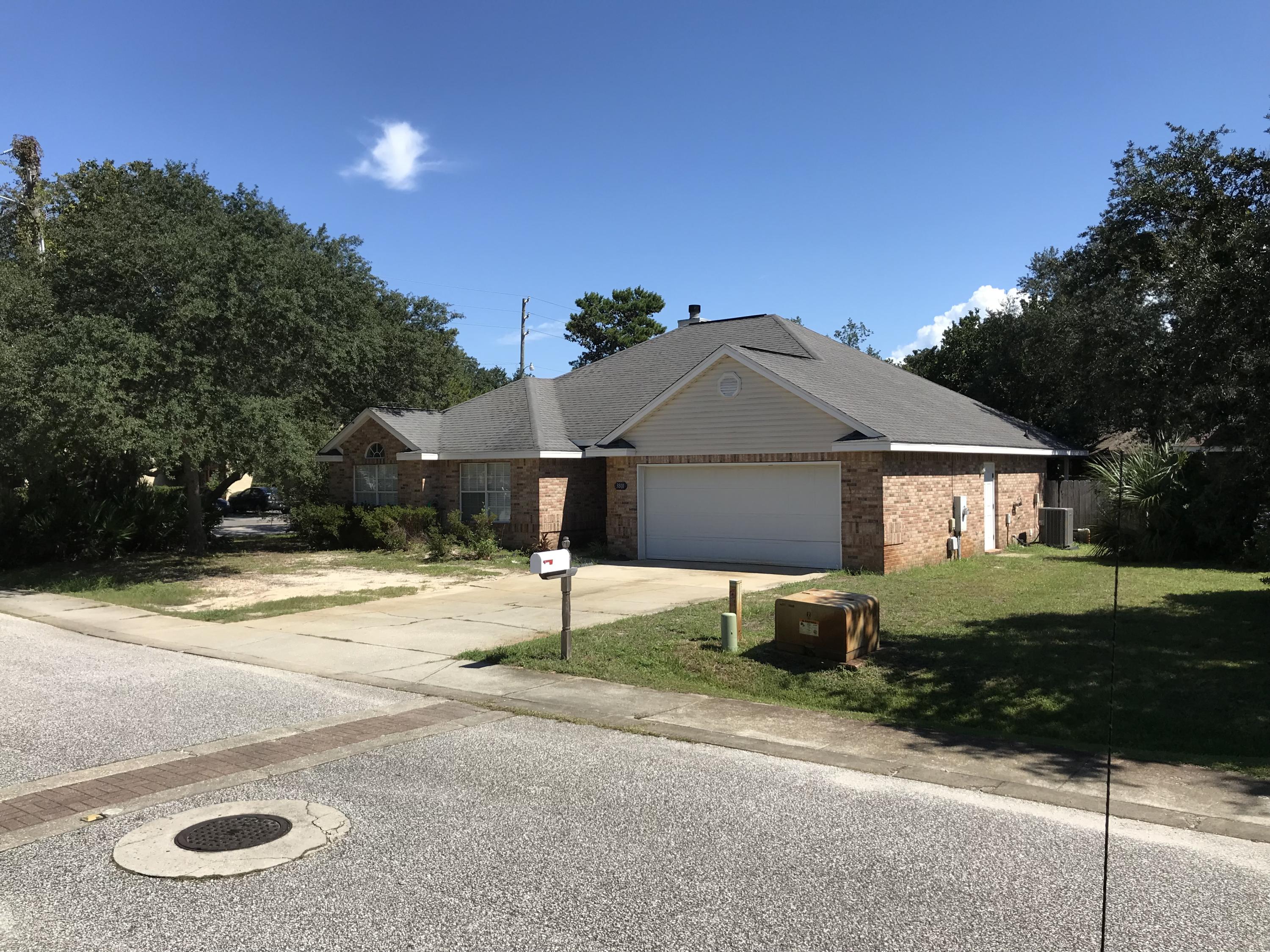 INDIAN TRAIL ESTATES - Residential