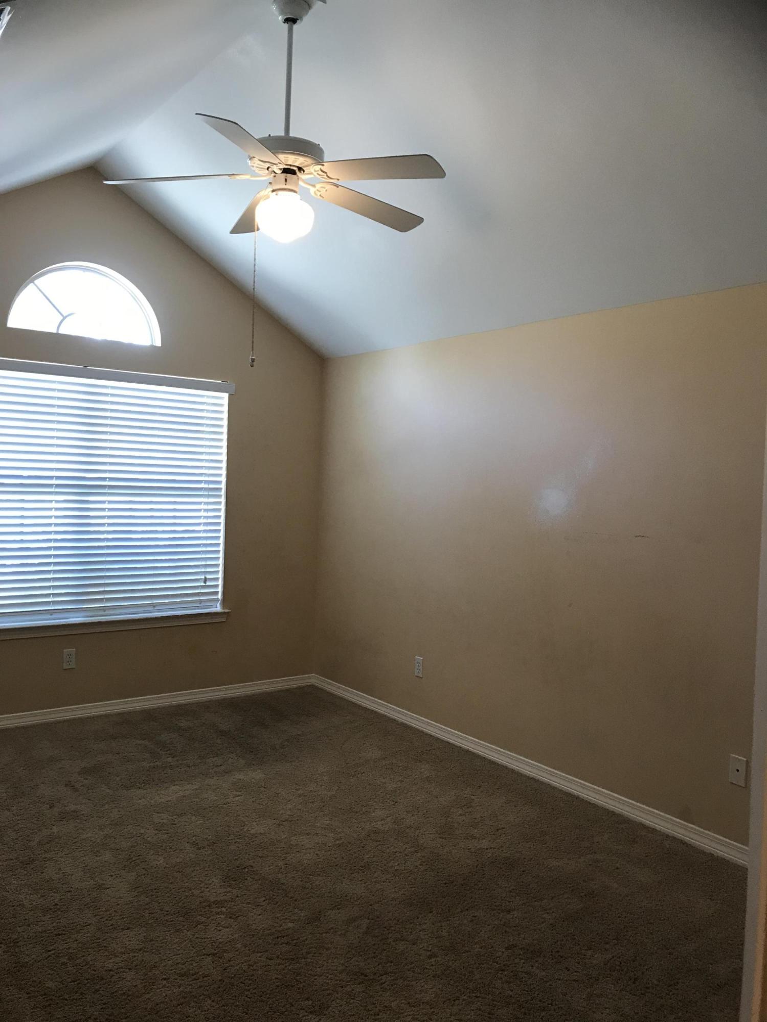 INDIAN TRAIL ESTATES - Residential