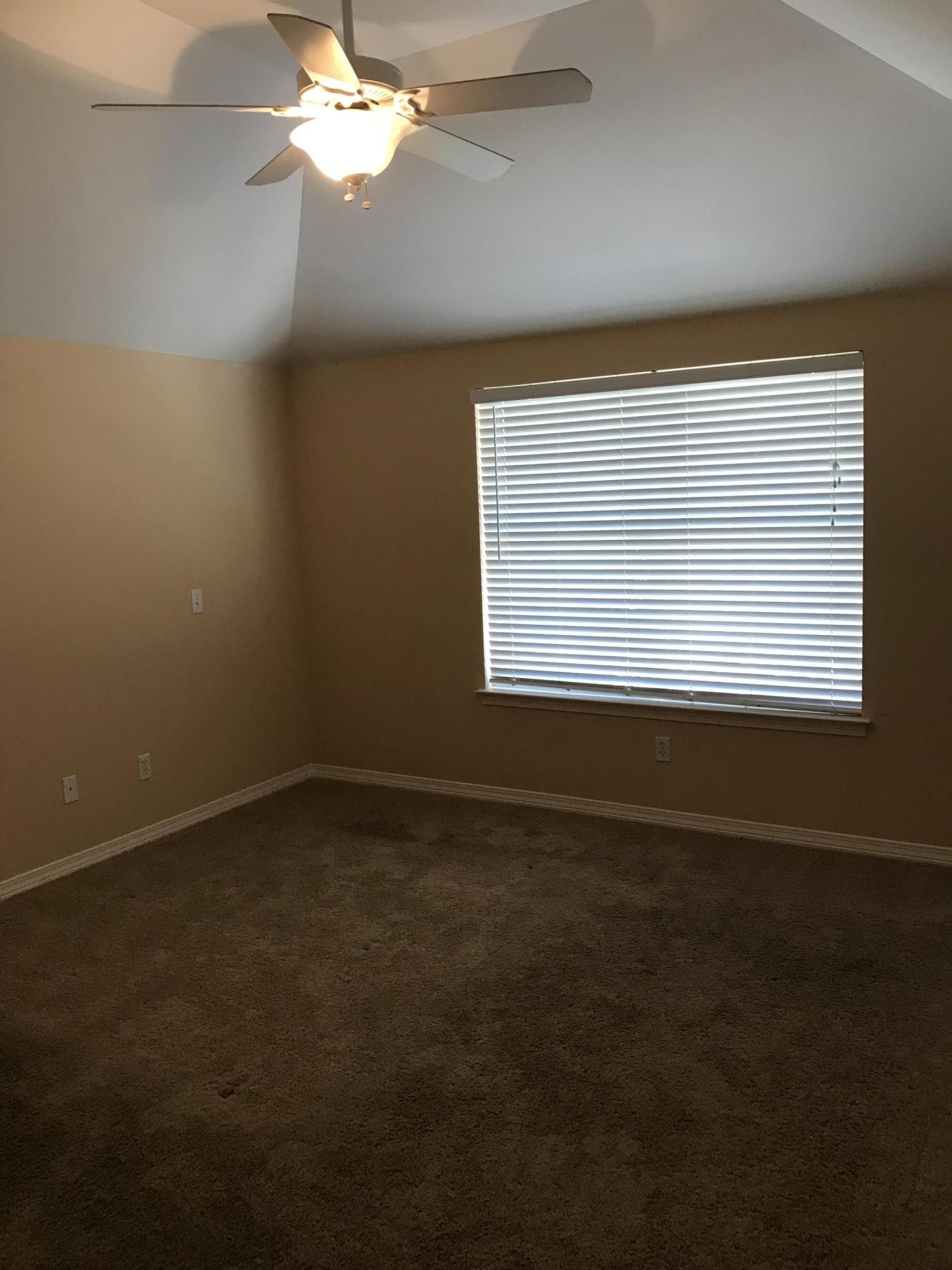 INDIAN TRAIL ESTATES - Residential