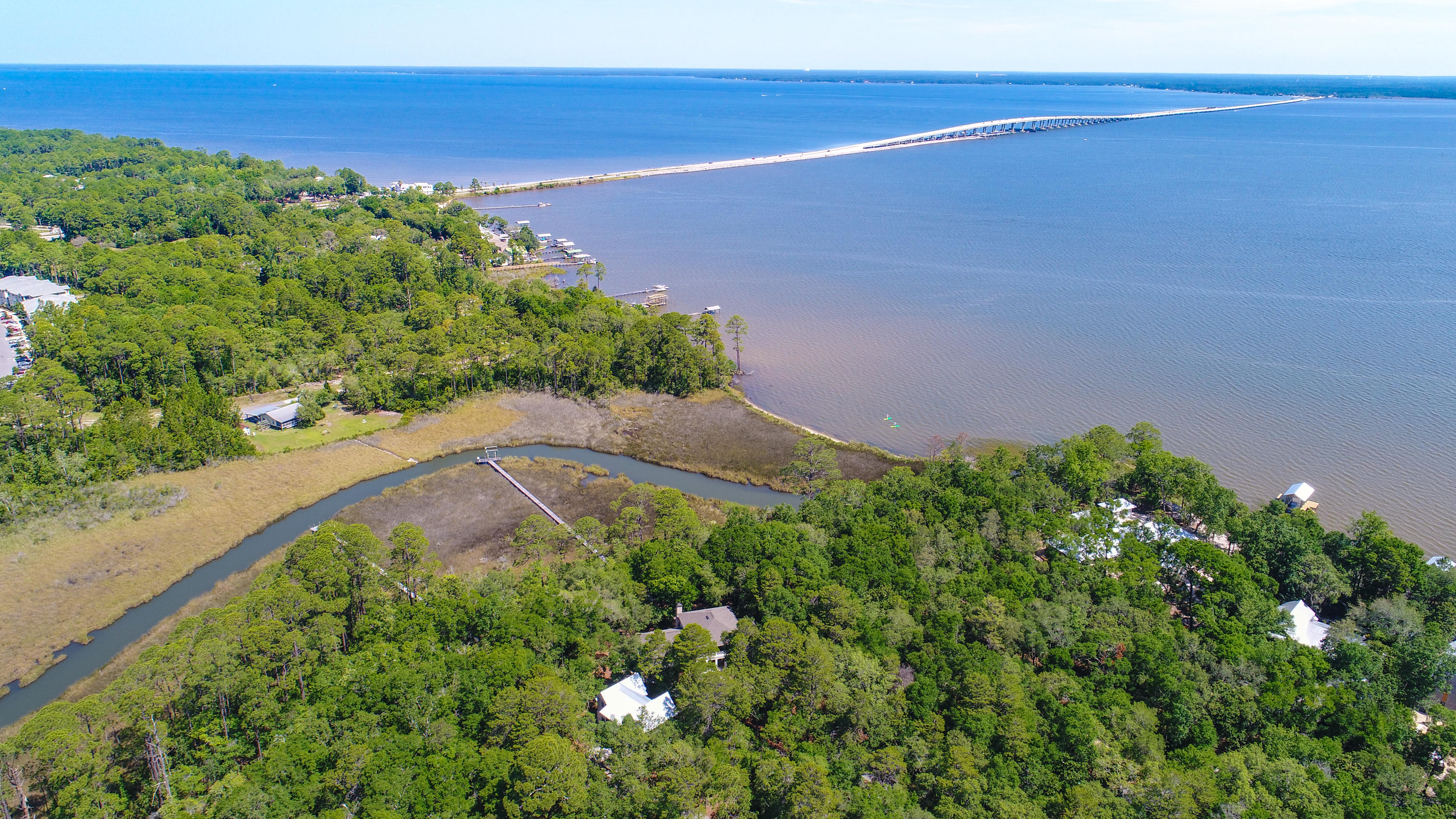ESTUARY S/D - Land