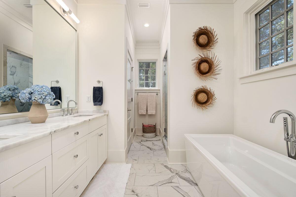DRAPER LAKE COASTAL VILLAGE - Residential