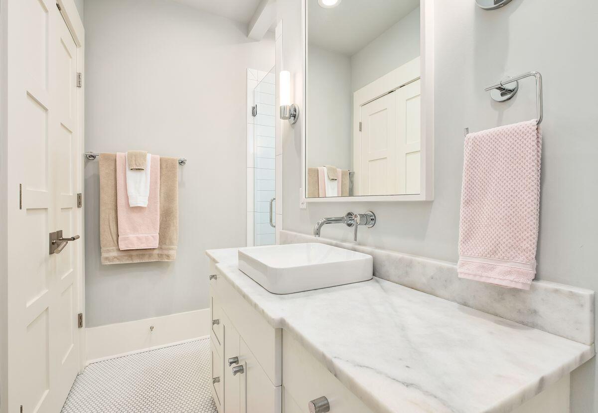 DRAPER LAKE COASTAL VILLAGE - Residential