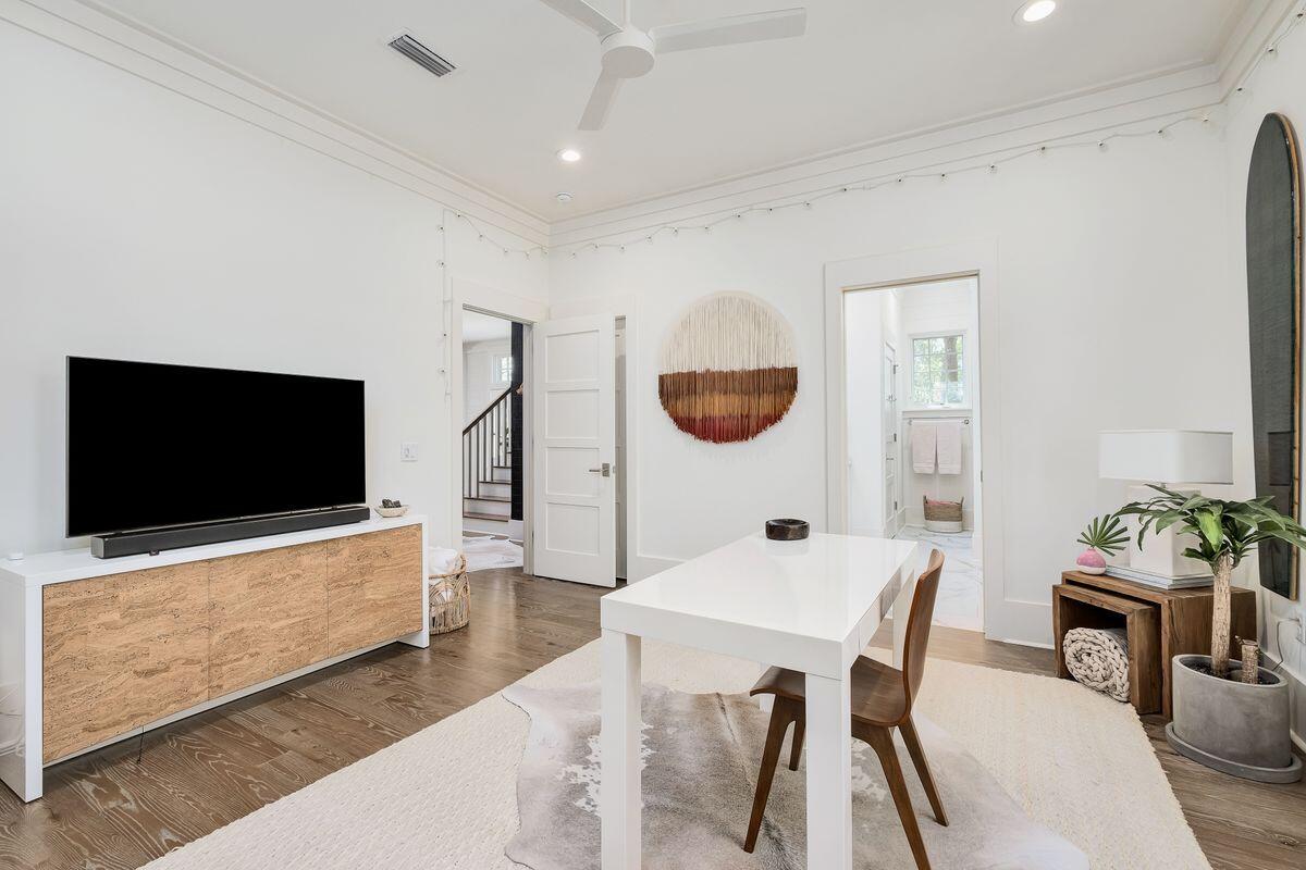 DRAPER LAKE COASTAL VILLAGE - Residential