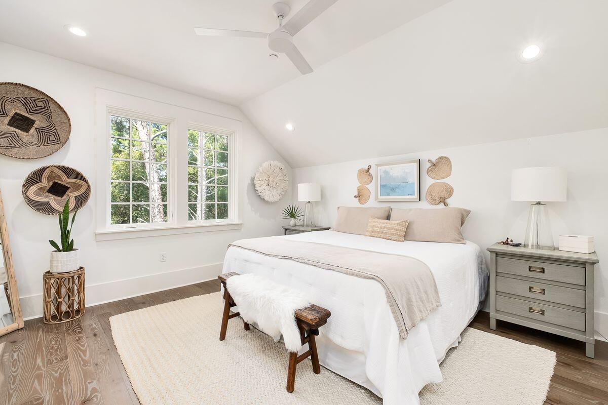 DRAPER LAKE COASTAL VILLAGE - Residential