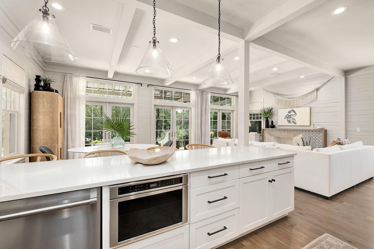 DRAPER LAKE COASTAL VILLAGE - Residential