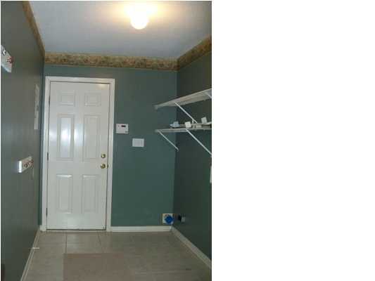 MARTHA'S COVE - Residential Lease