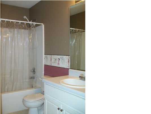 MARTHA'S COVE - Residential Lease