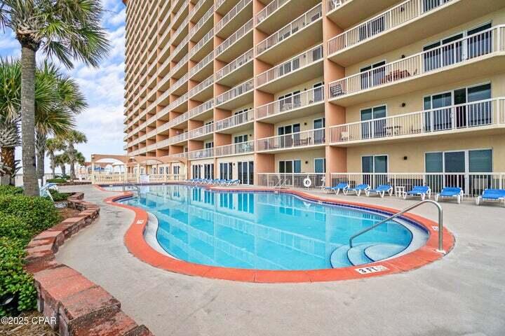 SUNRISE BEACH - Residential