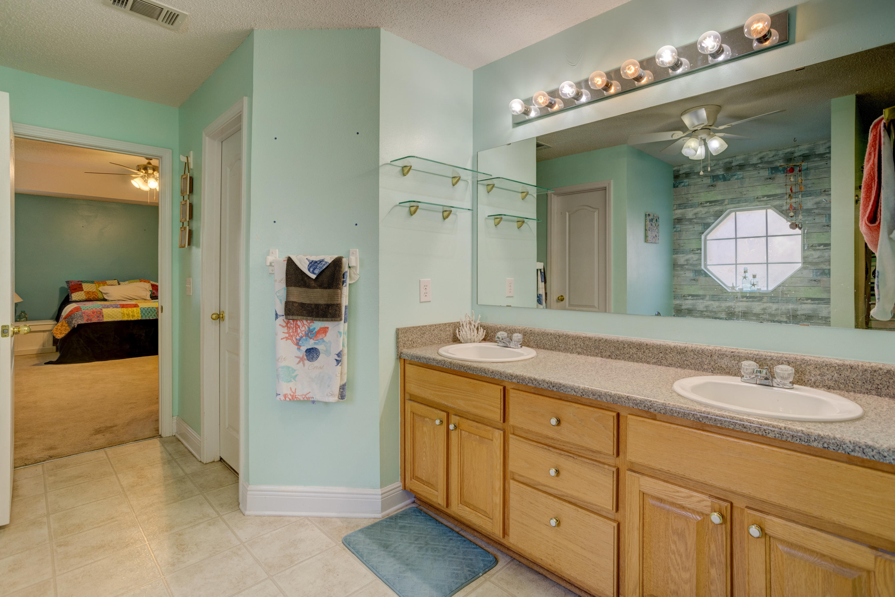 FOX VALLEY - Residential