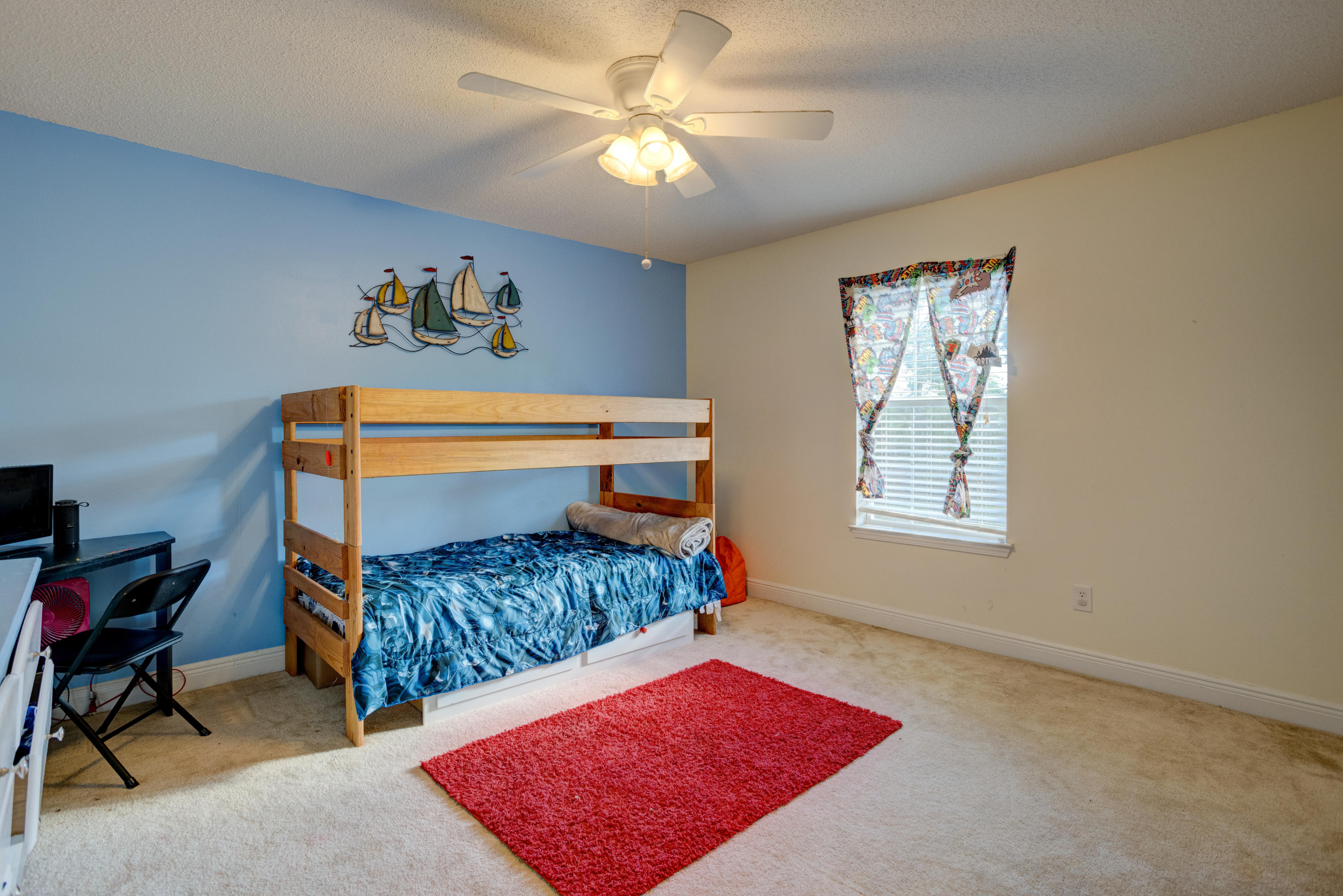 FOX VALLEY - Residential