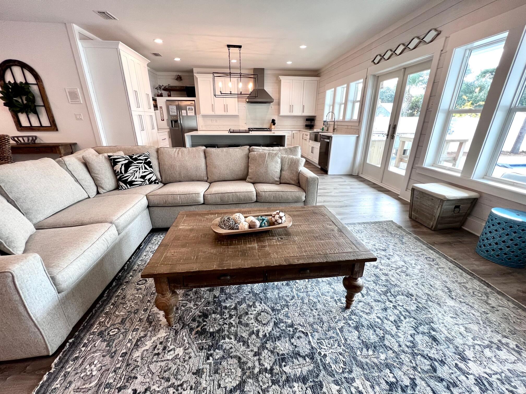 CRYSTAL BEACH - Residential