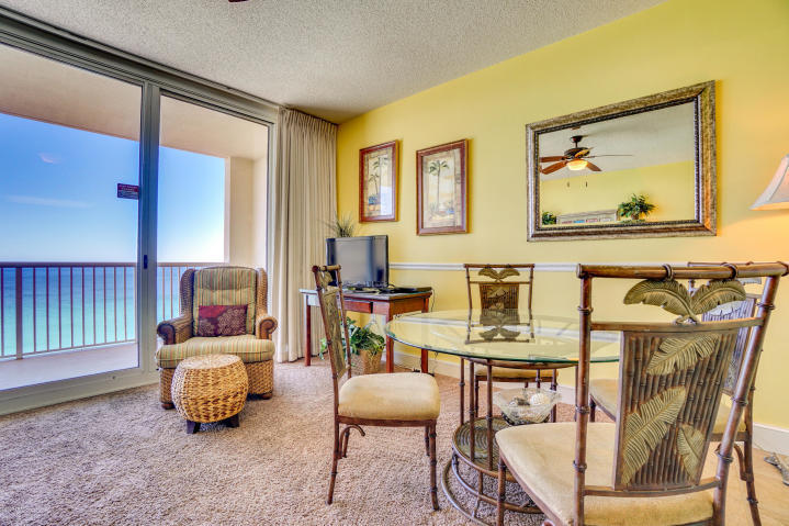 MAJESTIC BEACH TOWERS I - Residential