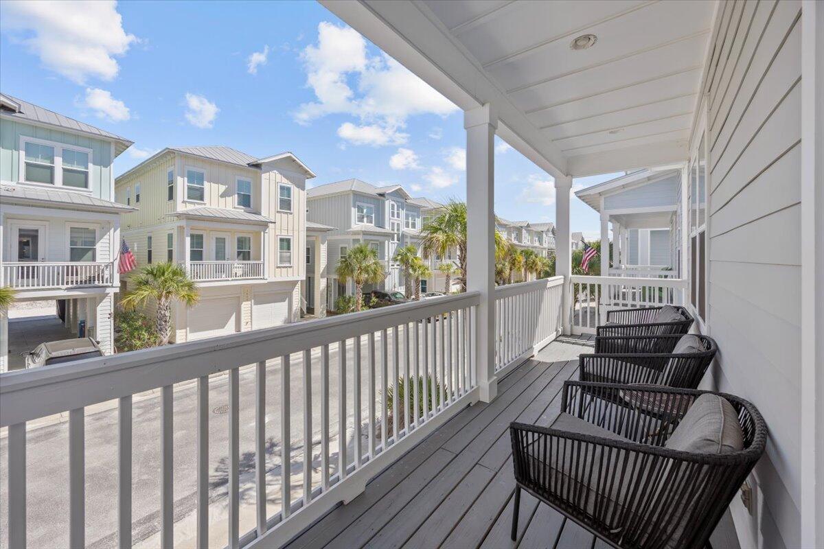 BY THE SEA - Residential