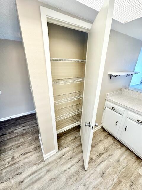 EL MATADOR CONDO - Residential Lease