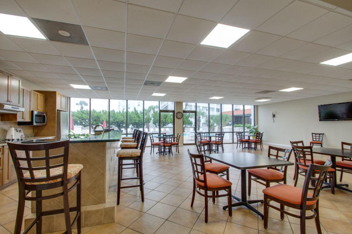 EL MATADOR CONDO - Residential Lease