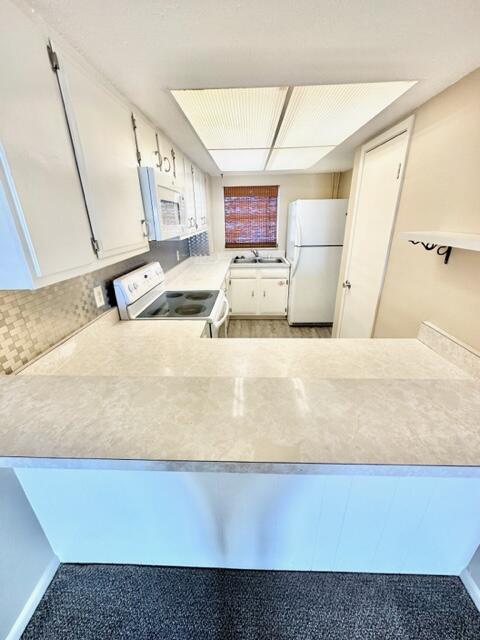 EL MATADOR CONDO - Residential Lease