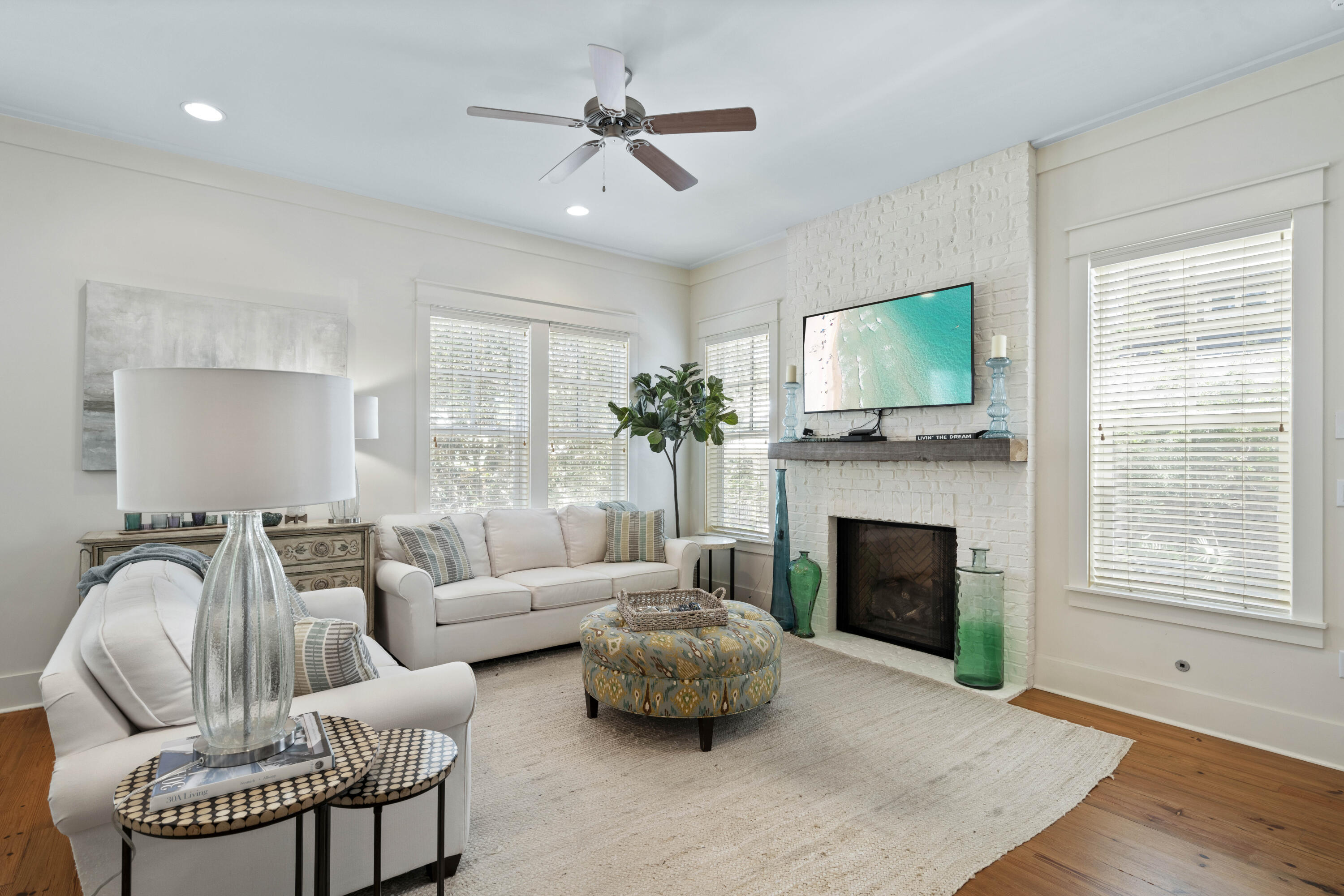 FOREST LAKES PH I - Residential