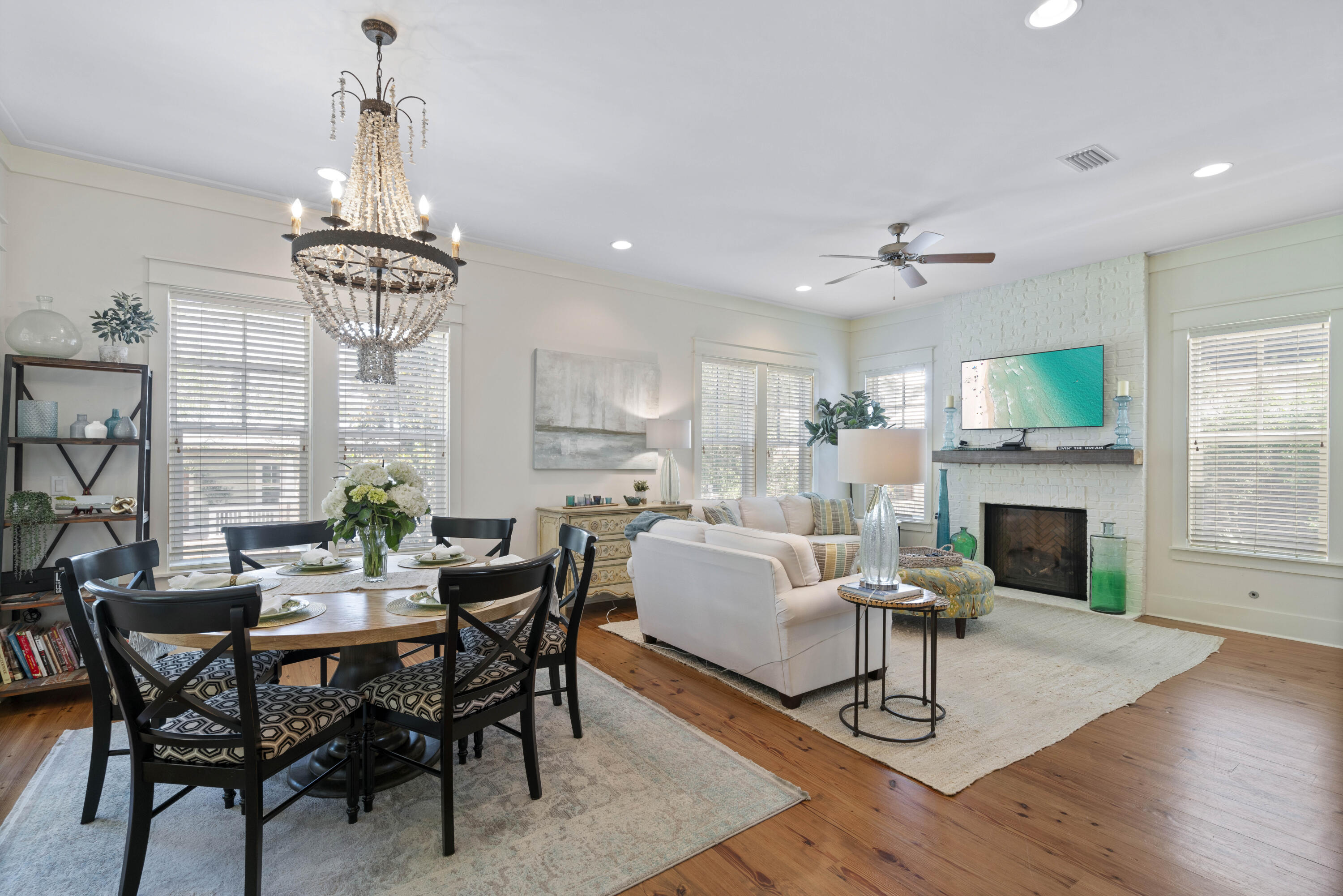 FOREST LAKES PH I - Residential