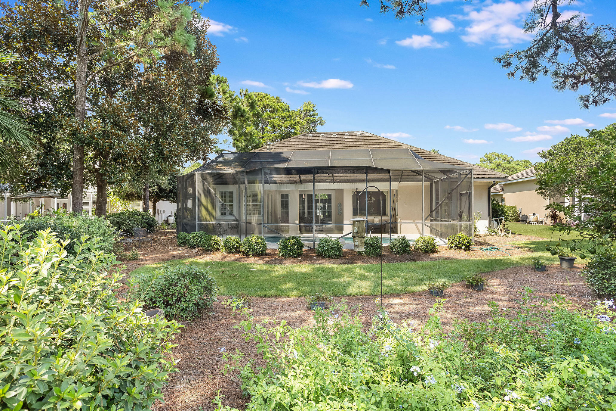 EMERALD BAY PH 1A - Residential