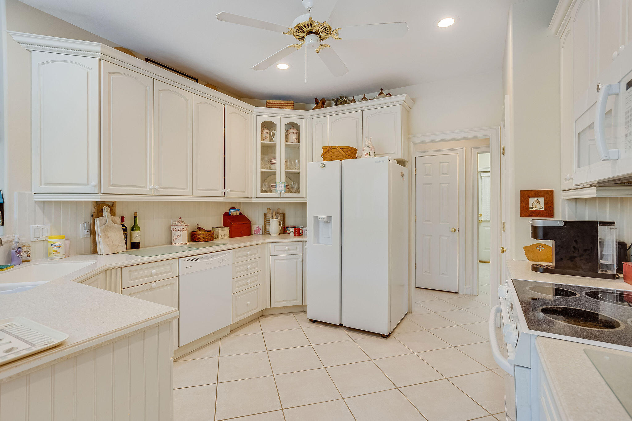 EMERALD BAY PH 1A - Residential