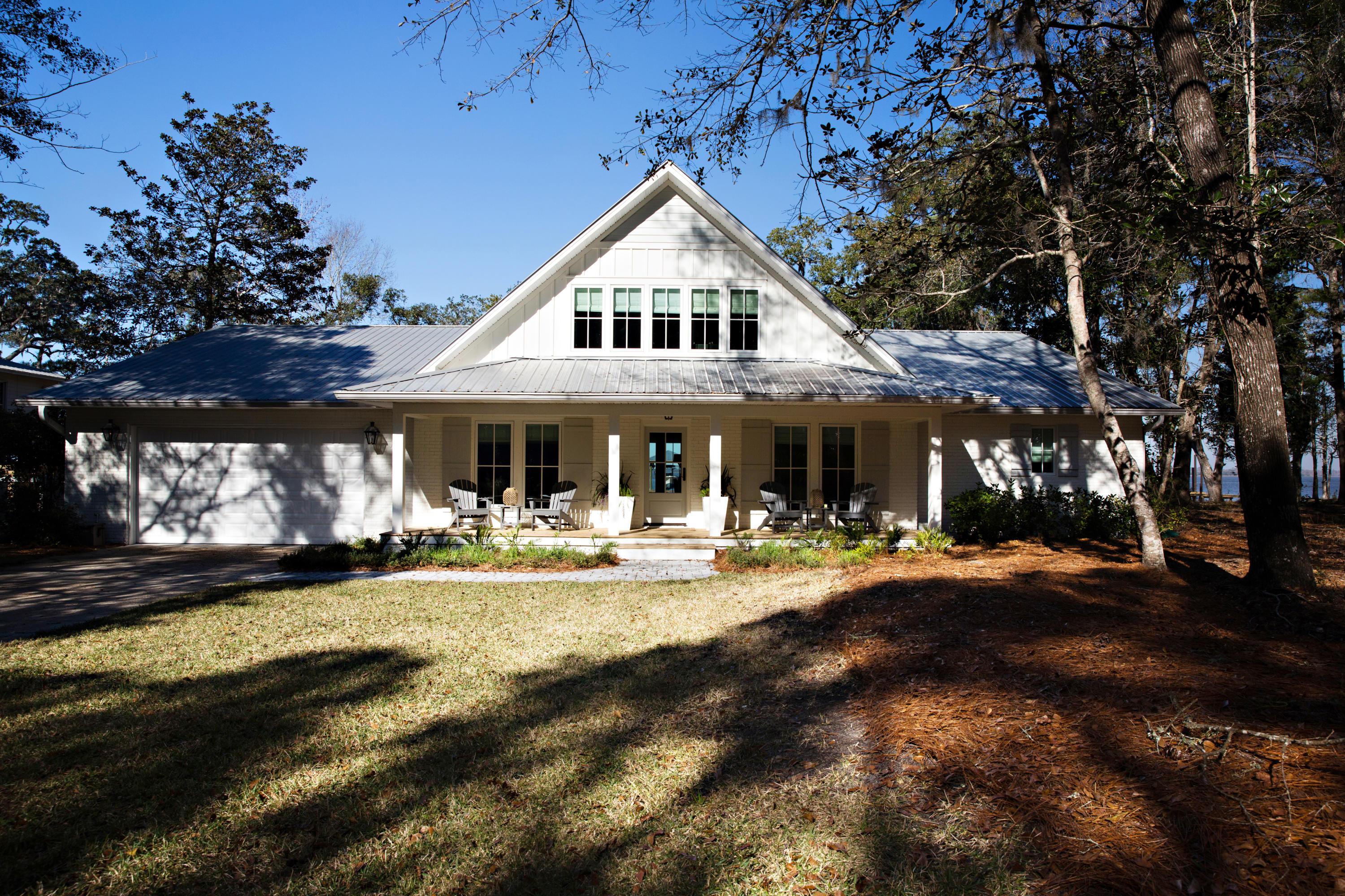 MAGNOLIA BEACH - Residential
