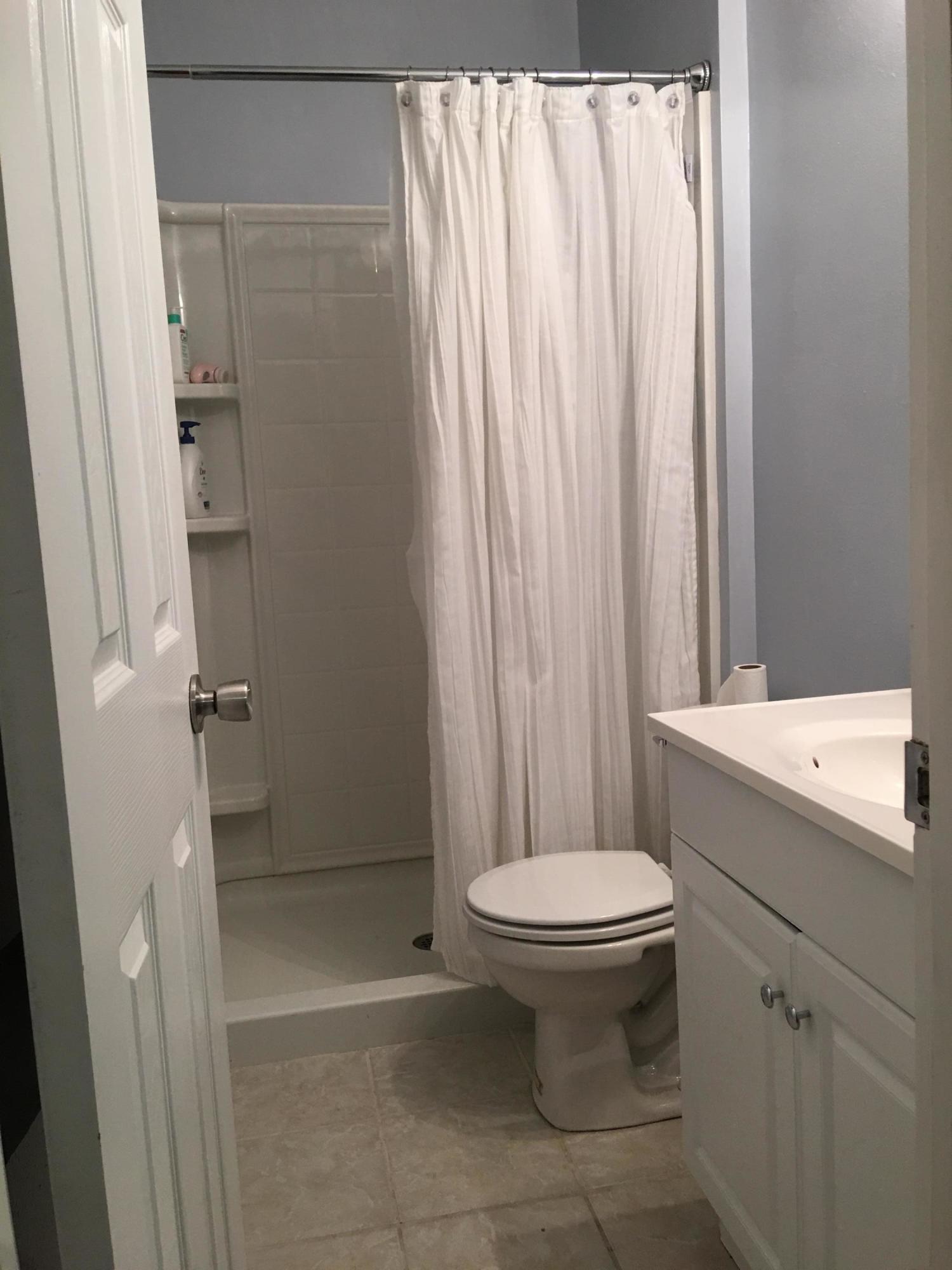 PORT DIXIE - Residential Lease