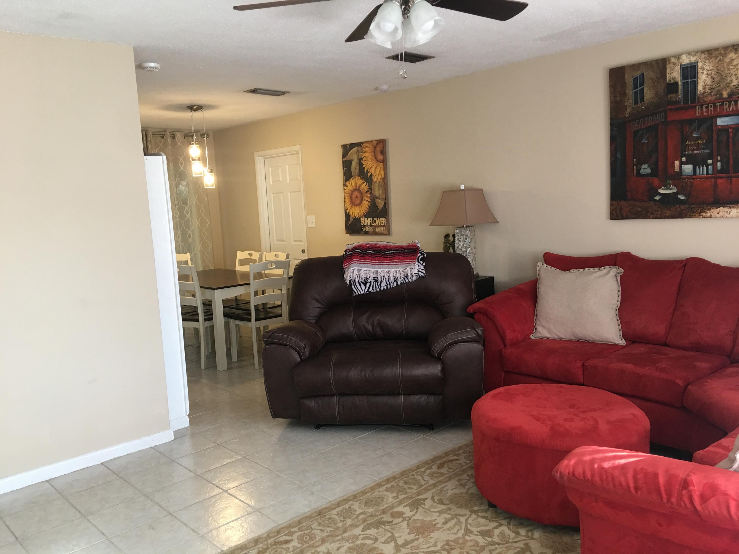 PORT DIXIE - Residential Lease