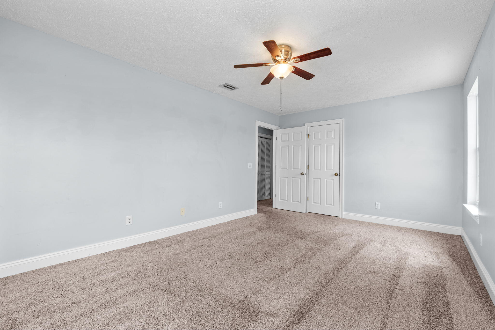 PELICAN BAY - Residential