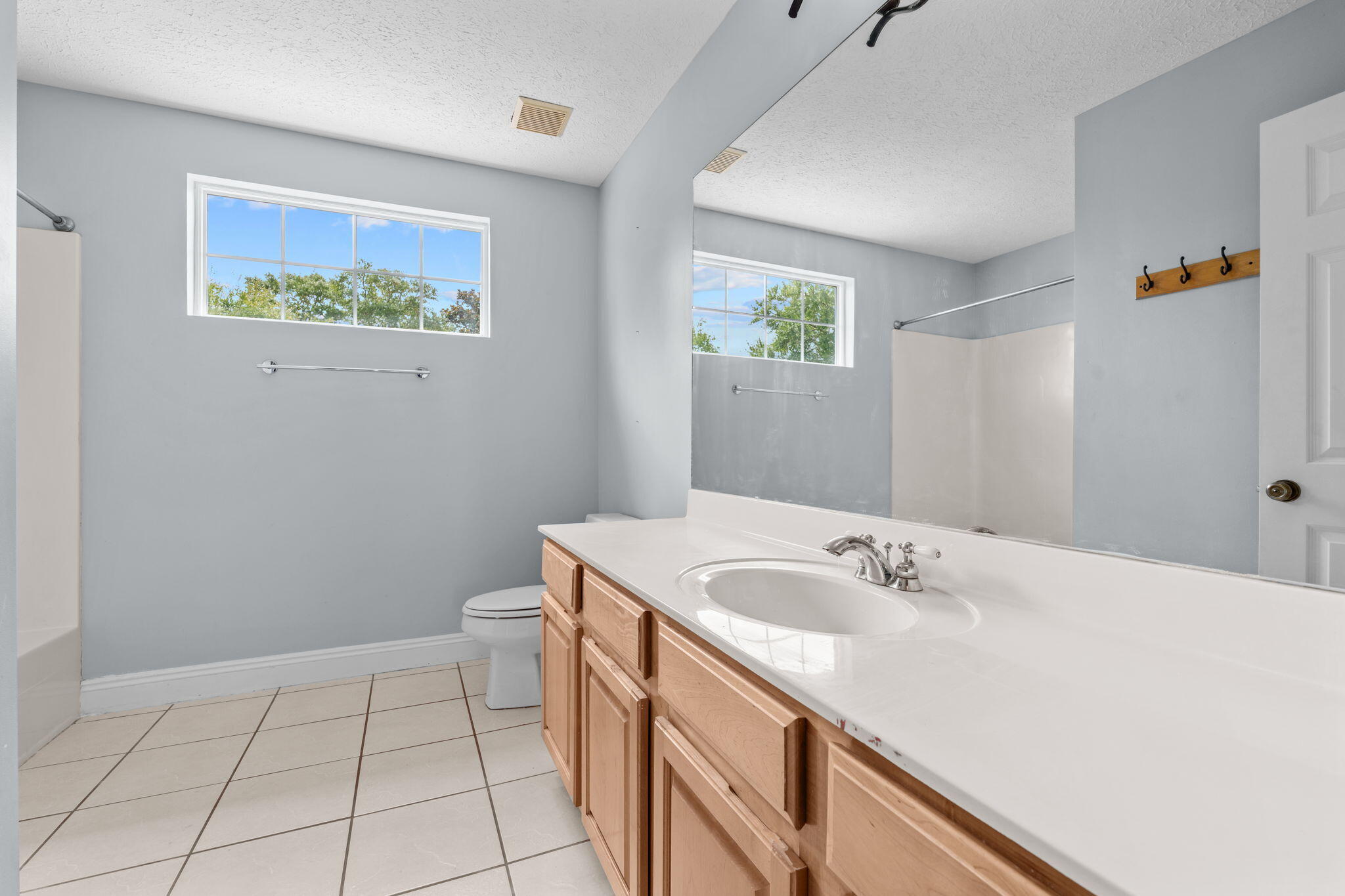 PELICAN BAY - Residential