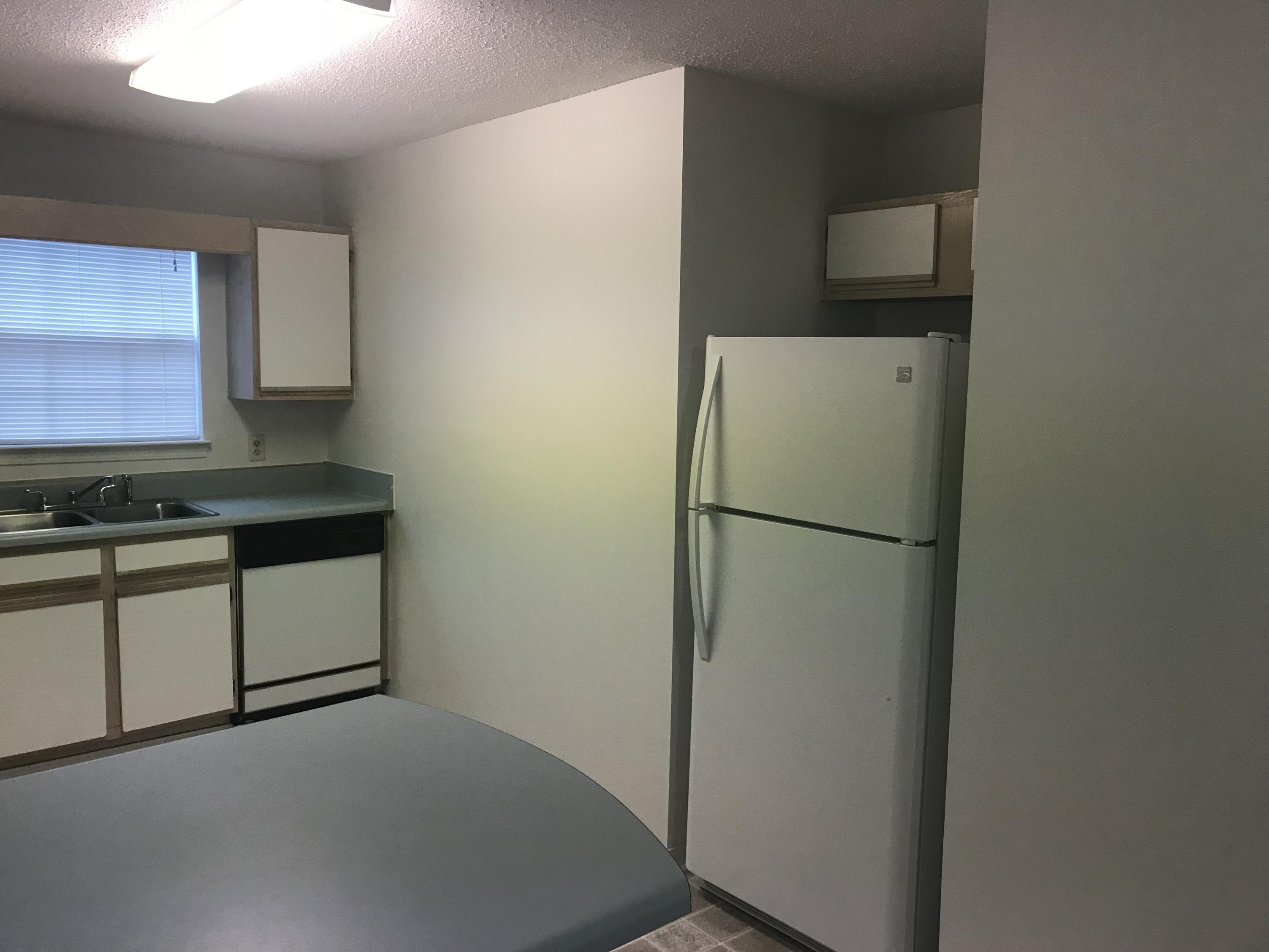 BRADFORD PLACE APT S/D - Residential Lease