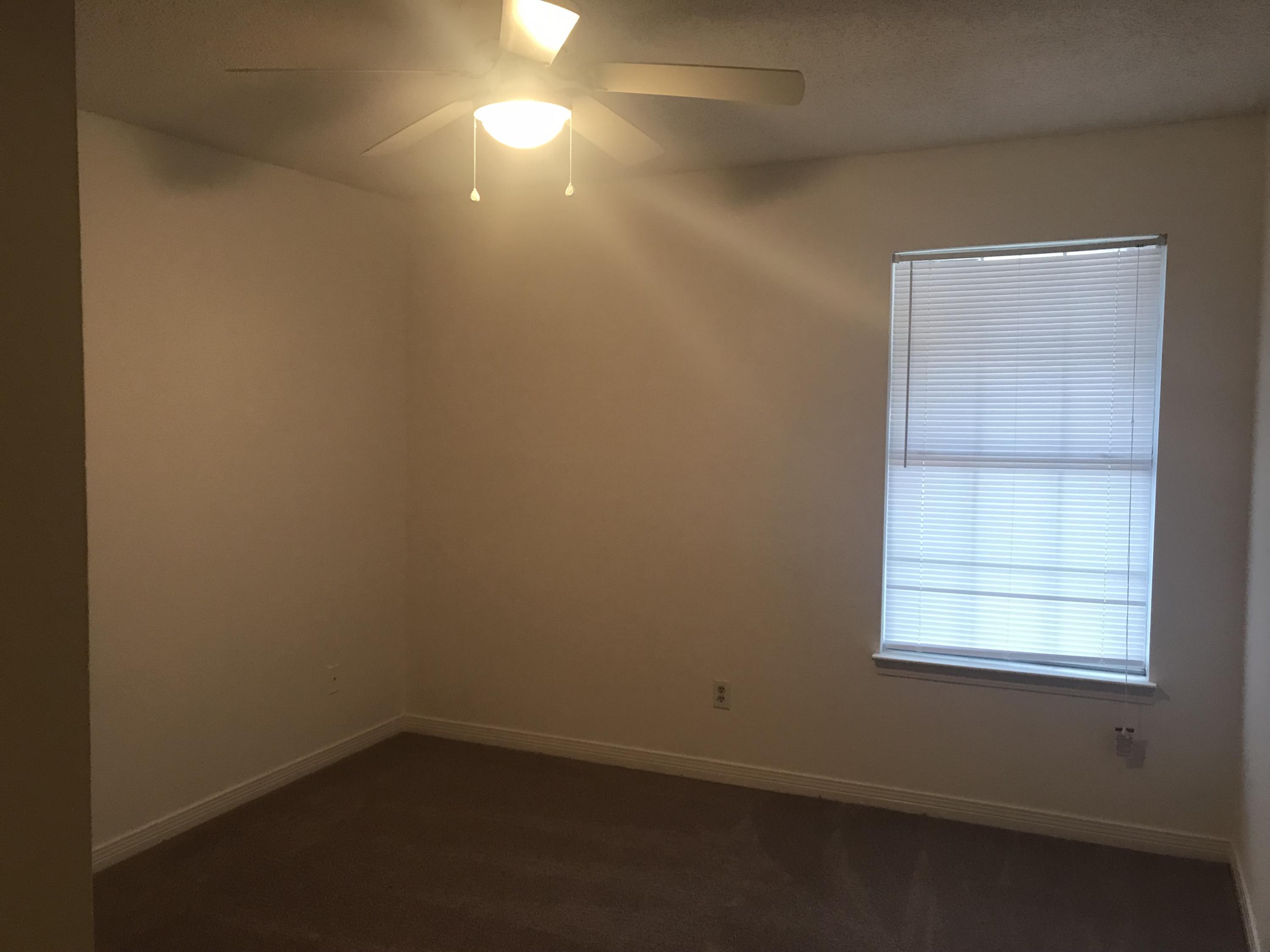 BRADFORD PLACE APT S/D - Residential Lease