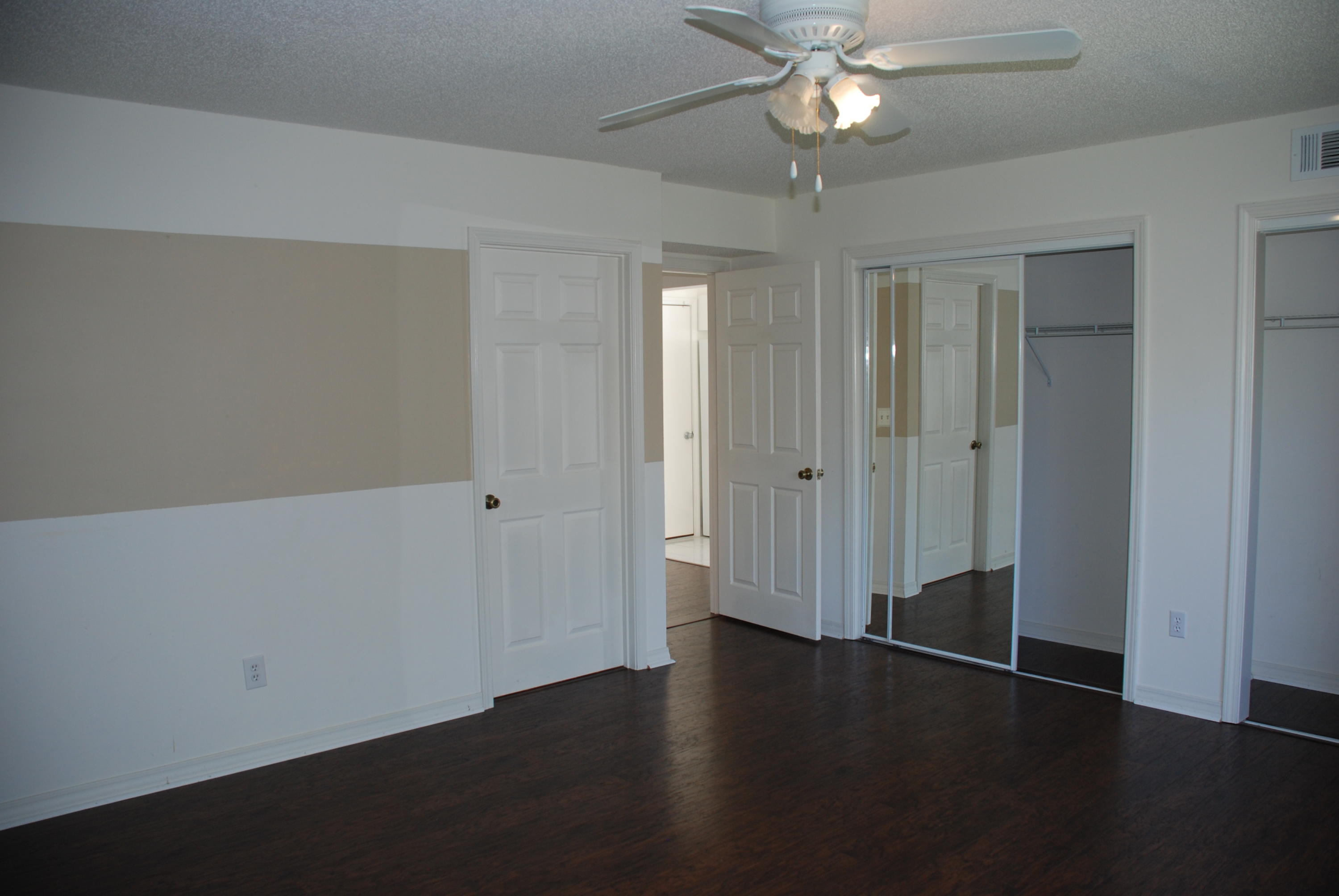 HARBOR BREEZE - Residential Lease