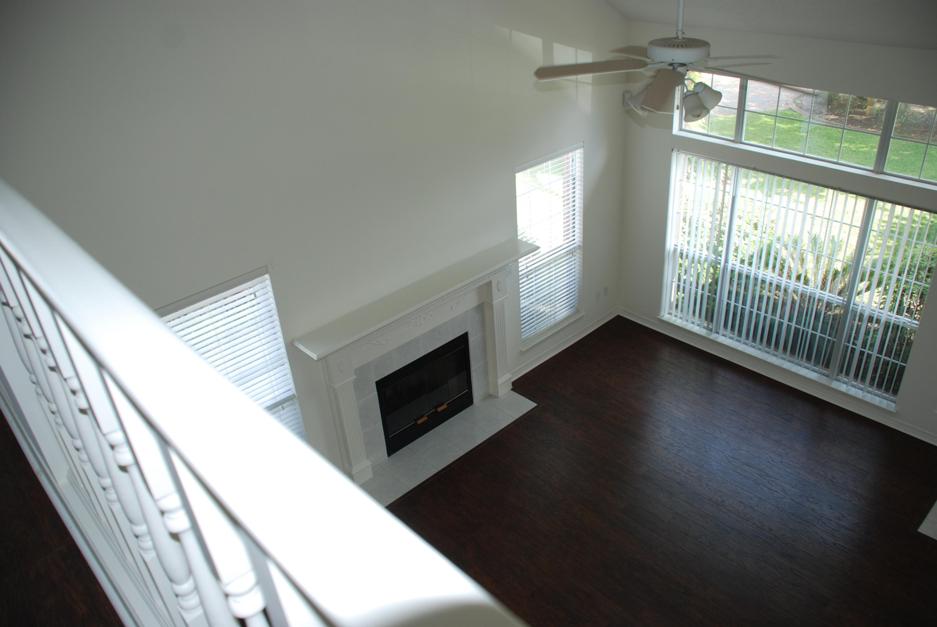 HARBOR BREEZE - Residential Lease
